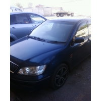 Продам а/м Mitsubishi Lancer Cedia битый