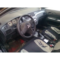 Продам а/м Mitsubishi Lancer битый