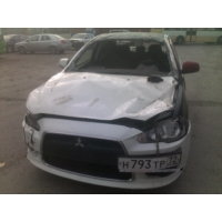 Продам а/м Mitsubishi Lancer битый