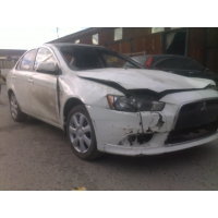 Продам а/м Mitsubishi Lancer битый