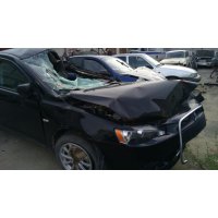 Продам а/м Mitsubishi Lancer битый