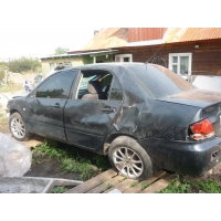 Продам а/м Mitsubishi Lancer битый