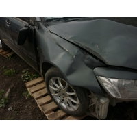 Продам а/м Mitsubishi Lancer битый