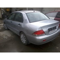 Продам а/м Mitsubishi Lancer битый