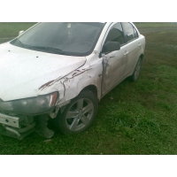 Продам а/м Mitsubishi Lancer битый