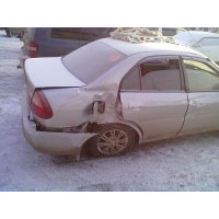 Продам а/м Mitsubishi Lancer битый