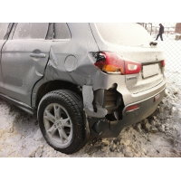 Продам а/м Mitsubishi Outlander XL битый
