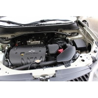 Продам а/м Mitsubishi Outlander XL битый