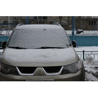 Продам а/м Mitsubishi Outlander XL битый