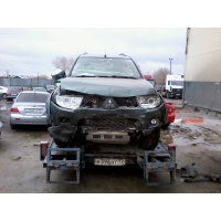 Продам а/м Mitsubishi Pajero Sport битый