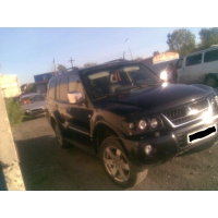 Продам а/м Mitsubishi Pajero битый