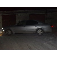 Продам а/м Nissan Cefiro битый