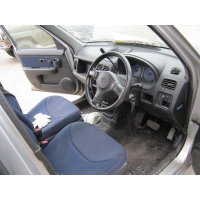 Продам а/м Nissan Cube битый