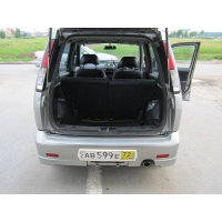 Продам а/м Nissan Cube требующий вложений