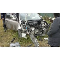 Продам а/м Nissan March битый