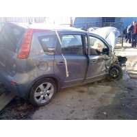 Продам а/м Nissan Note битый