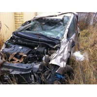 Продам а/м Nissan Tiida битый