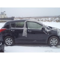 Продам а/м Nissan Tiida требующий вложений