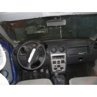 Продам а/м Renault Logan битый