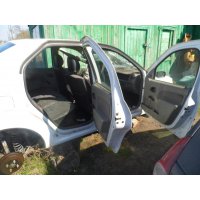 Продам а/м Renault Logan битый