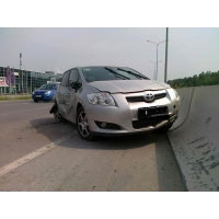 Продам а/м Toyota Auris битый