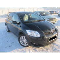 Продам а/м Toyota Auris битый