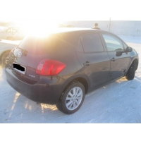 Продам а/м Toyota Auris битый