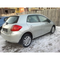 Продам а/м Toyota Auris требующий вложений