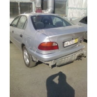 Продам а/м Toyota Avensis битый