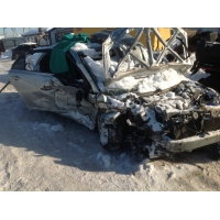 Продам а/м Toyota Avensis битый