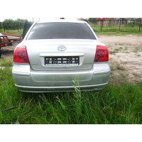 Продам а/м Toyota Avensis битый
