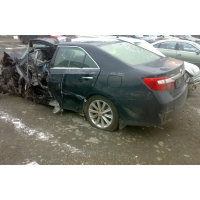 Продам а/м Toyota Camry битый