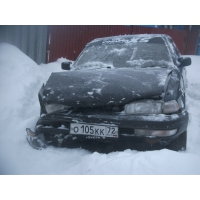 Продам а/м Toyota Carina битый