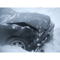 Продам а/м Toyota Carina битый