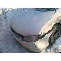 Продам а/м Toyota Corolla Spacio битый