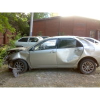 Продам а/м Toyota Corolla битый