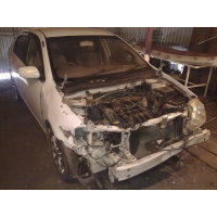 Продам а/м Toyota Corolla битый