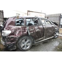 Продам а/м Toyota Highlander битый