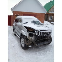Продам а/м Toyota Land Cruiser Prado битый