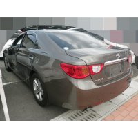 Продам а/м Toyota Mark X битый