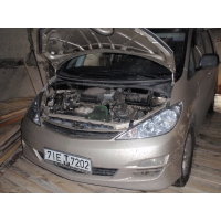 Продам а/м Toyota Previa битый