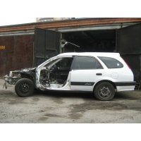 Продам а/м Toyota Sprinter Carib битый