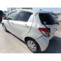 Продам а/м Toyota Vitz битый