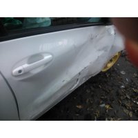 Продам а/м Toyota Vitz битый
