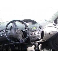 Продам а/м Toyota Yaris битый