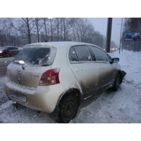 Продам а/м Toyota Yaris битый