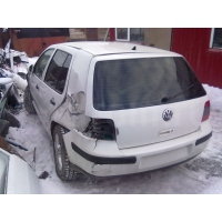 Продам а/м Volkswagen Golf битый