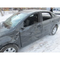 Продам а/м Volkswagen Polo битый