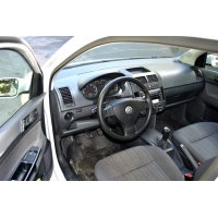 Продам а/м Volkswagen Polo требующий вложений