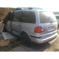 Продам а/м Volkswagen Sharan аварийный